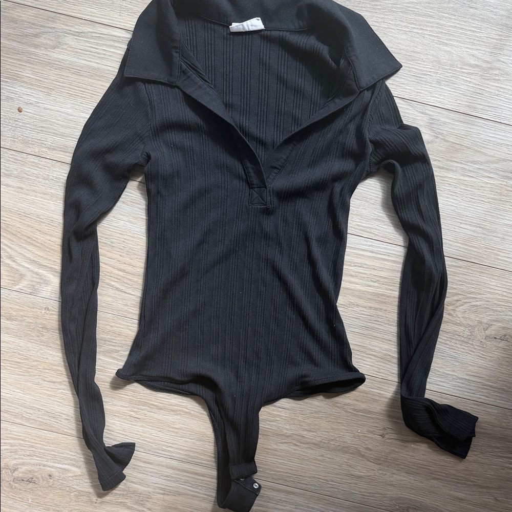 Ribbed collared Bodysuit